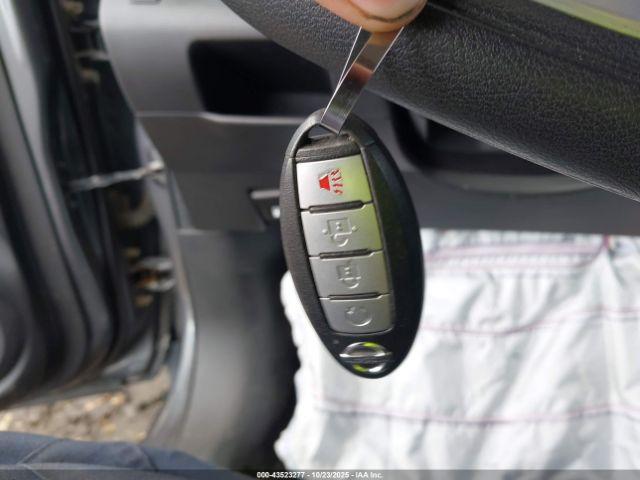 Nissan Kicks Sv Image 12