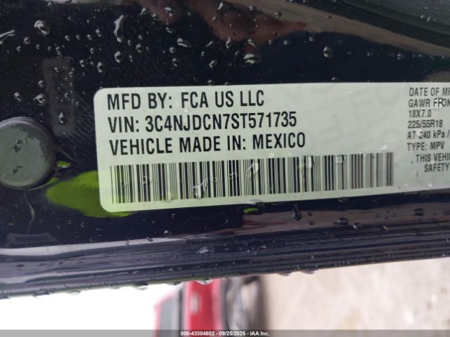 Jeep Compass Limited 4x4 Image 6