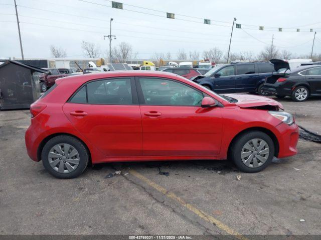 Kia Rio S Image 11