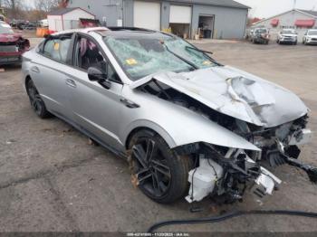  Salvage Hyundai SONATA