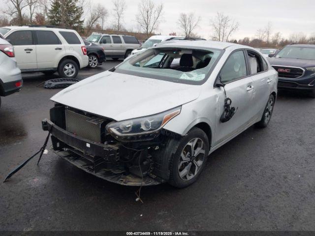 Kia Forte Lxs Image 5