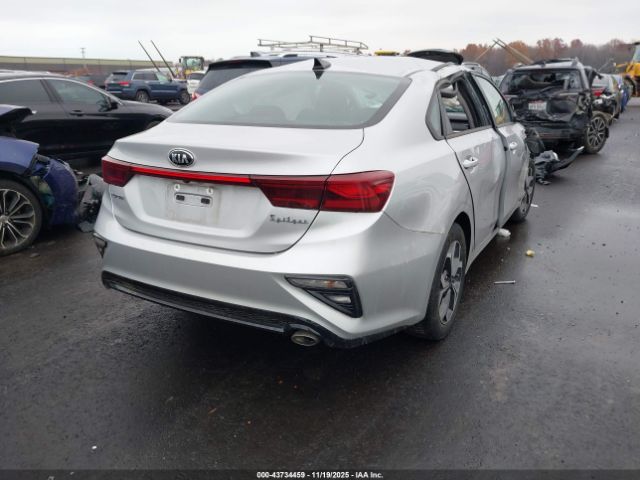 Kia Forte Lxs Image 2