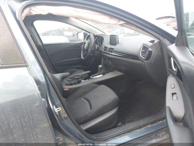 Mazda Mazda3 I Sport Image 3