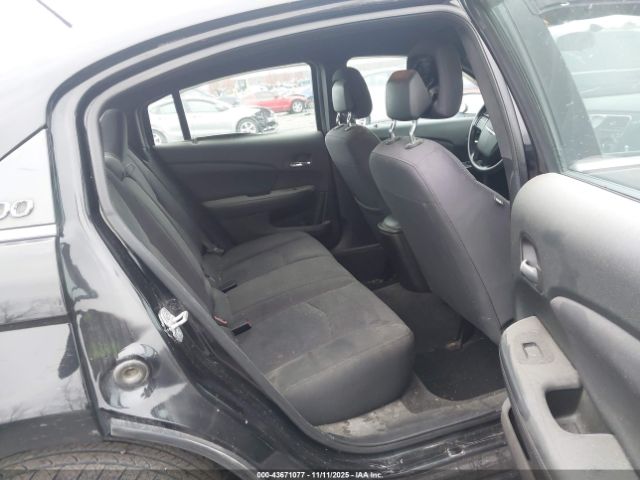 Chrysler 200 Lx Image 16