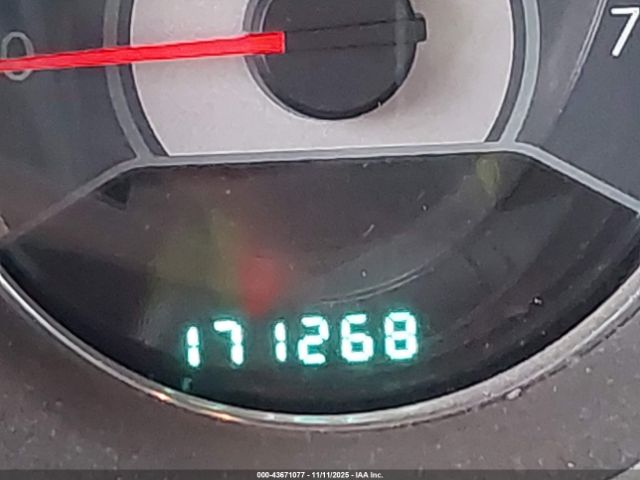 Chrysler 200 Lx Image 4