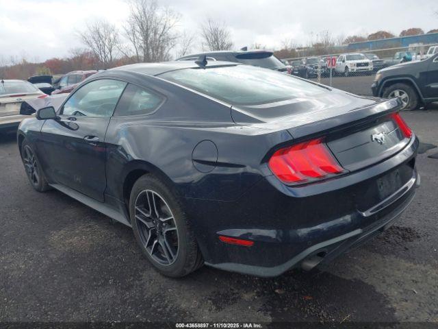 Ford Mustang Ecoboost Fastback Image 8