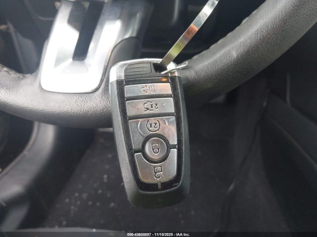 Ford Mustang Ecoboost Fastback Image 17