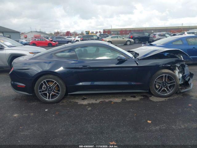 Ford Mustang Ecoboost Fastback Image 12
