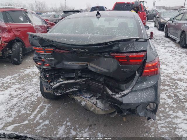 Kia Forte Gt-line Image 5