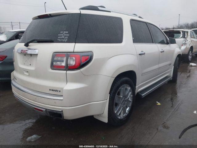 GMC Acadia Denali Image 3