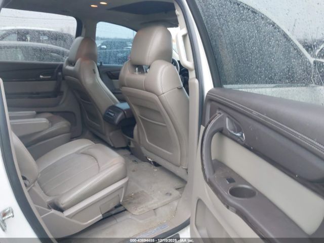 GMC Acadia Denali Image 7