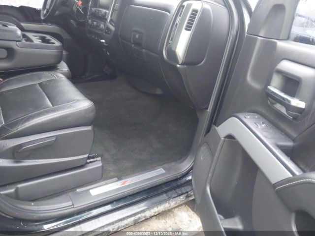 Chevrolet Silverado 1500 Image 3