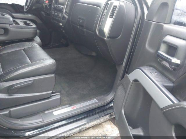 Chevrolet Silverado 1500 Image 3