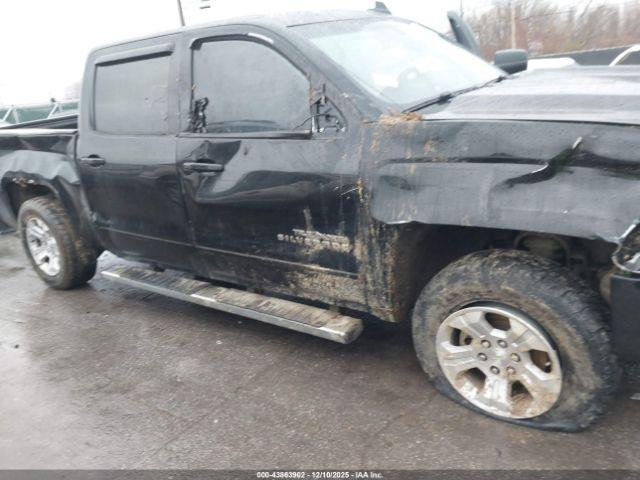 Chevrolet Silverado 1500 Image 5