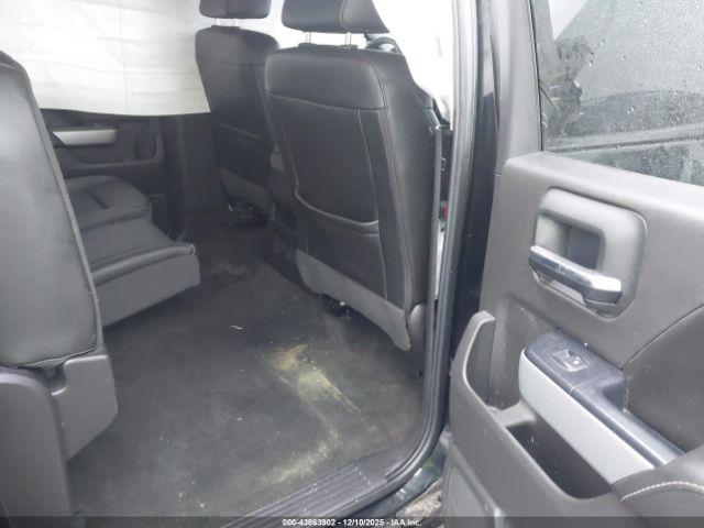 Chevrolet Silverado 1500 Image 9