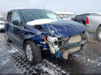  Salvage Chrysler Town & Country