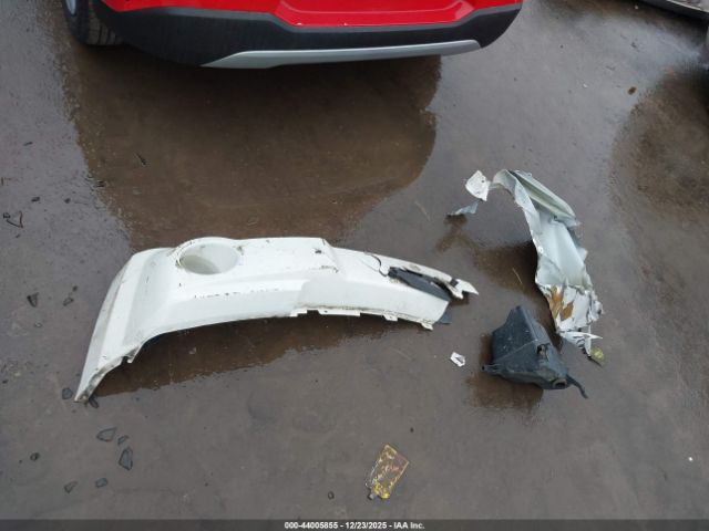 Toyota Corolla S Image 16