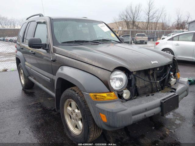  Salvage Jeep Liberty
