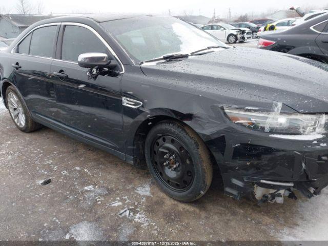 Ford Taurus Limited Image 6