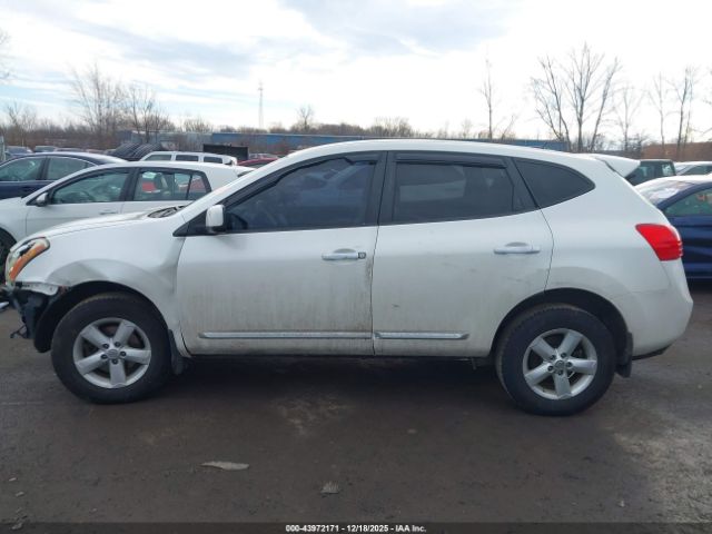 Nissan Rogue S Image 13