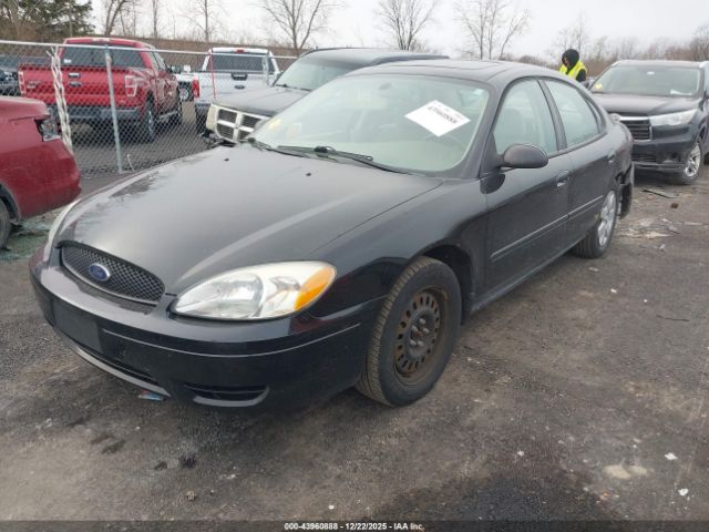 Ford Taurus Se Image 2