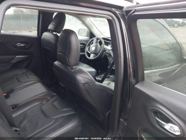 Jeep Cherokee Latitude Lux 4x4 Image 4