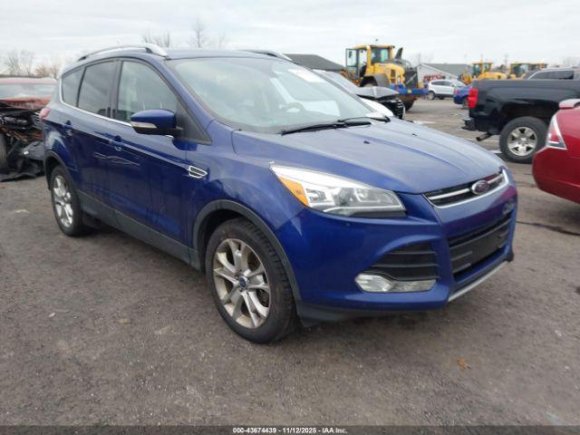  Salvage Ford Escape