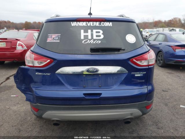 Ford Escape Titanium Image 12