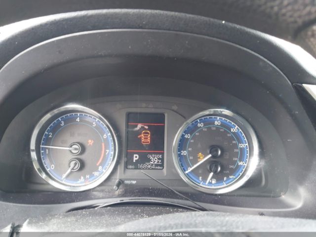 Toyota Corolla Le Image 2