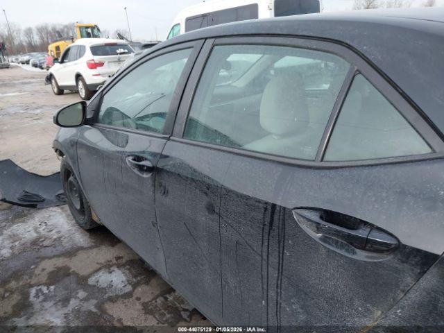 Toyota Corolla Le Image 14