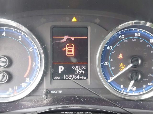 Toyota Corolla Le Image 4