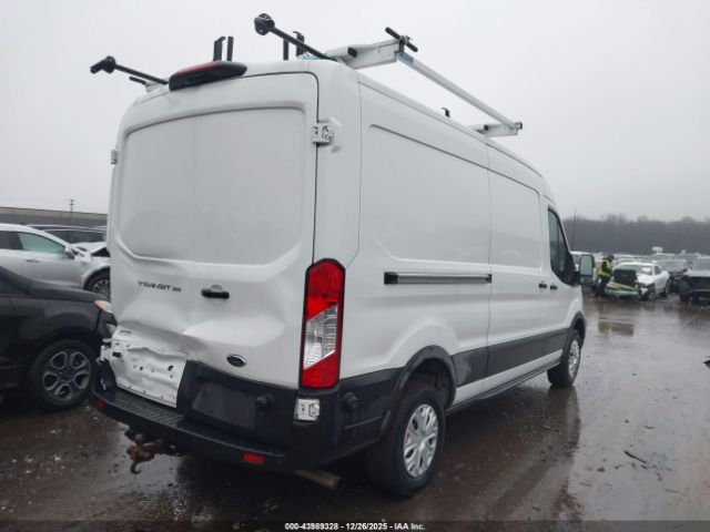 Ford Transit Image 6