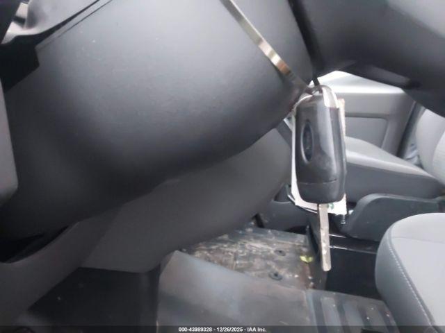 Ford Transit Image 16