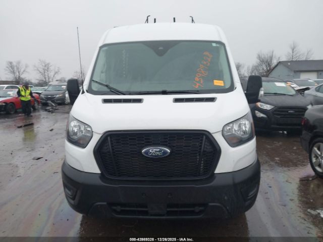 Ford Transit Image 11