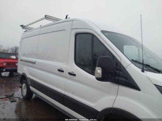 Ford Transit Image 17