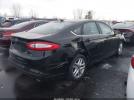 Ford Fusion Se Image 8