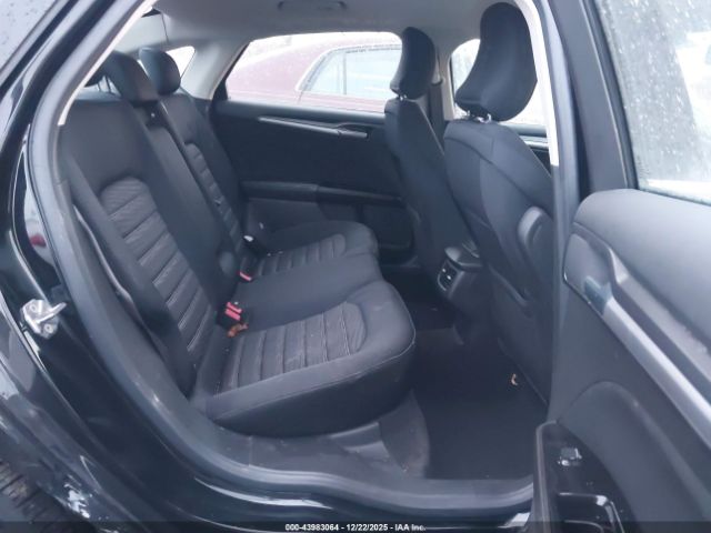 Ford Fusion Se Image 10