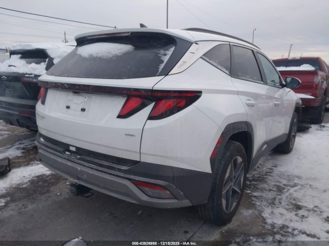 Hyundai TUCSON Sel Image 4