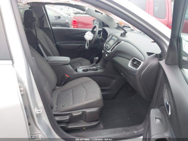 Chevrolet Equinox Fwd Lt Image 12