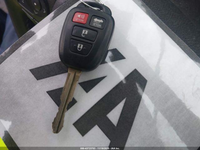 Toyota Corolla S Plus Image 9