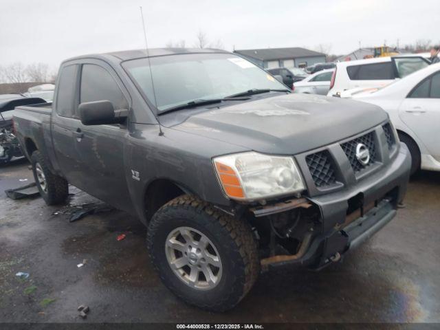  Salvage Nissan Titan