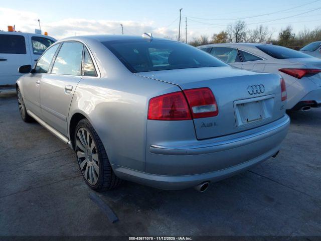 Audi A8 4.2 Image 4
