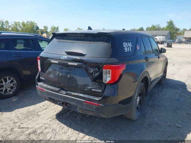 Ford Police Interceptor Image 5