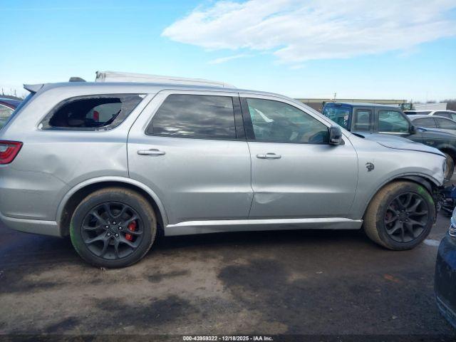 Dodge Durango Srt Hellcat Silver Bullet Awd Image 4