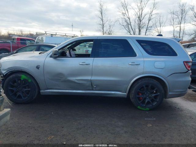 Dodge Durango Srt Hellcat Silver Bullet Awd Image 2