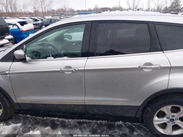 Ford Escape Se Image 15