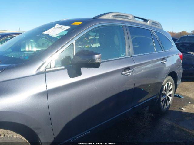 Subaru Outback 2.5i Limited Image 3