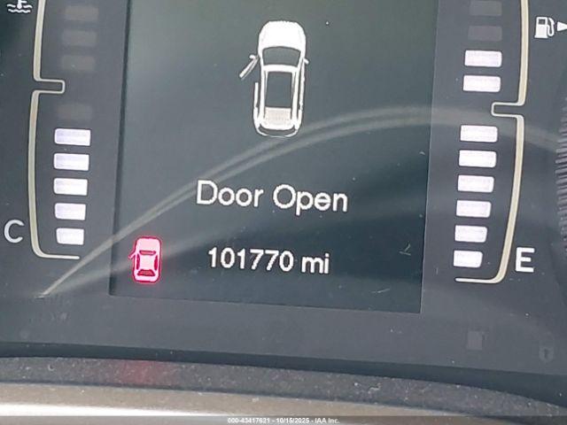 Jeep Cherokee Latitude Image 19