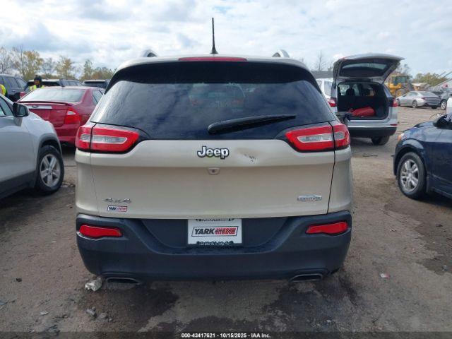 Jeep Cherokee Latitude Image 17