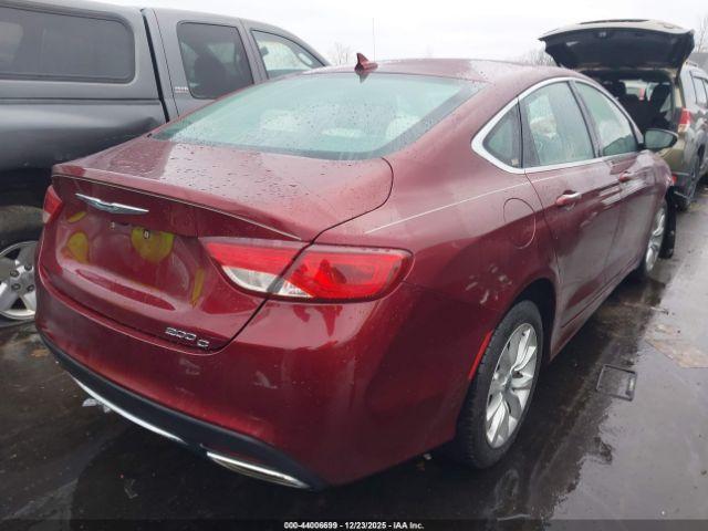 Chrysler 200 C Image 11